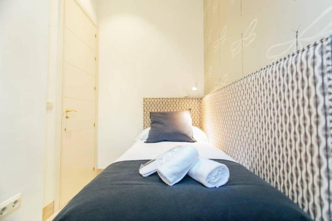 New With Height- 2Bd 1Bth- Pajaritos Apartman Sevilla Kültér fotó